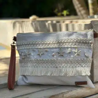 Beach star fish clutch