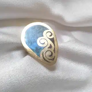 خاتم من النحاس المطلي دهب و ملون