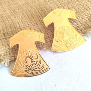 حلق من النحاس المطلي. دهب