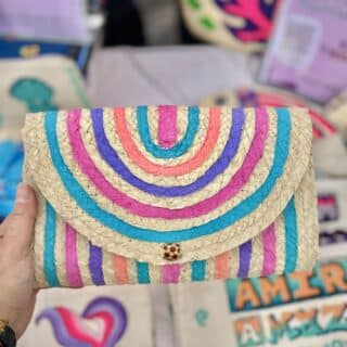 Rainbow clutch
