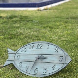 Fish shaped clock