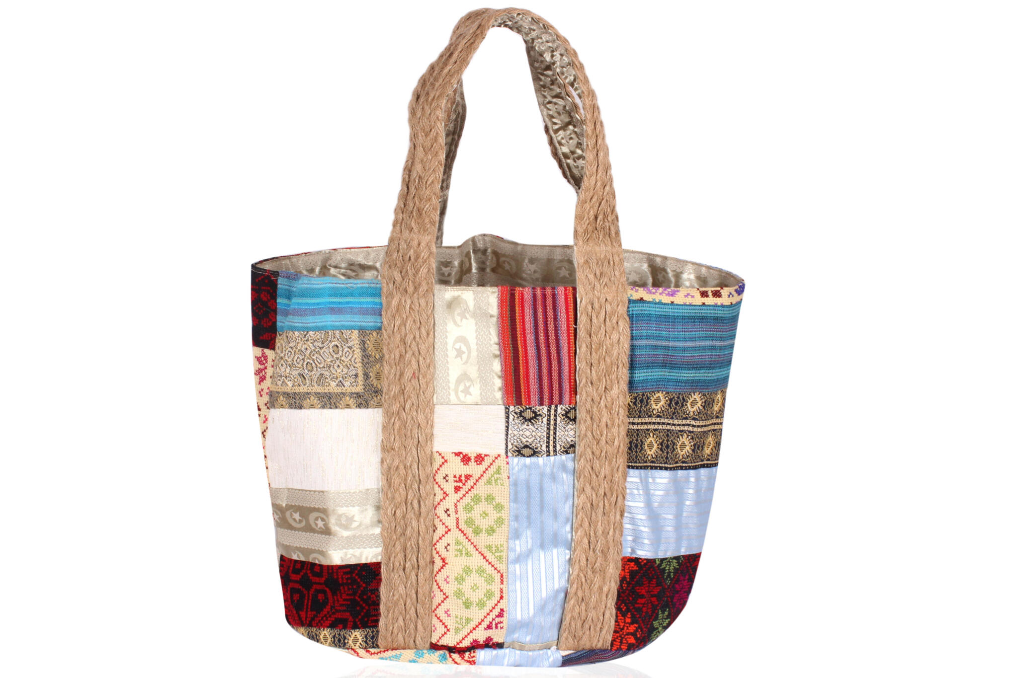 Sandsational Style: Tale of Threads Beach Bag 1 Sandsational Style: Tale of Threads Beach Bag