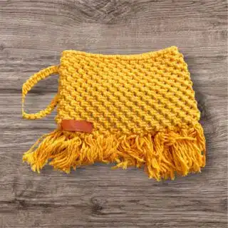 Macrame clutch