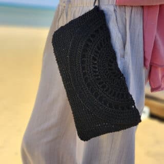 crochet clutch