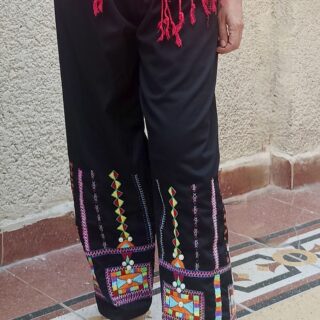 New Arrivals 105 بنطلون اسود تطريز سيوة